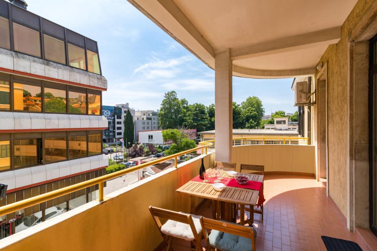 Ferienwohnung Cubo Pula Exterior foto